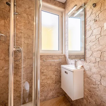 Guestready - Cosy Flat With Seaview In Alfama Appartement