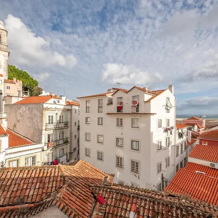 Guestready - Cosy Flat With Seaview In Alfama Lizbona