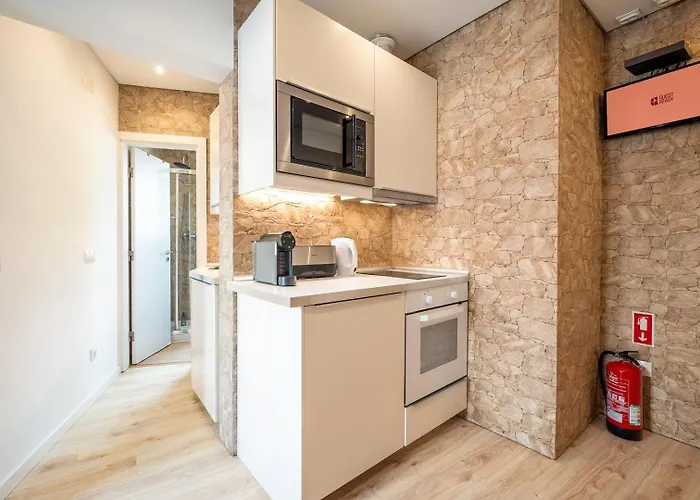 Guestready - Cosy Flat With Seaview In Alfama Lisbon