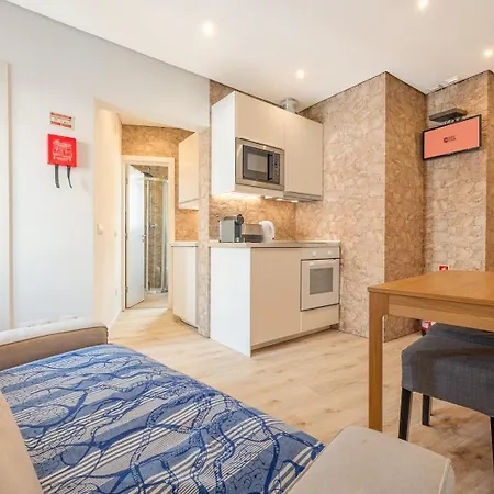 Guestready - Cosy Flat With Seaview In Alfama Lägenhet